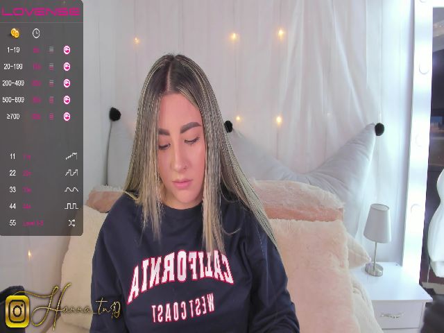 Live sex webcam photo for Hanna_tn #263648101