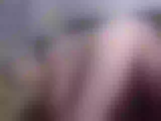Live sex webcam photo for DiddySweet #260572385