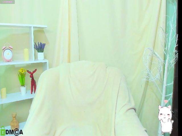 Live sex webcam photo for Gloria_grey_ #256050683