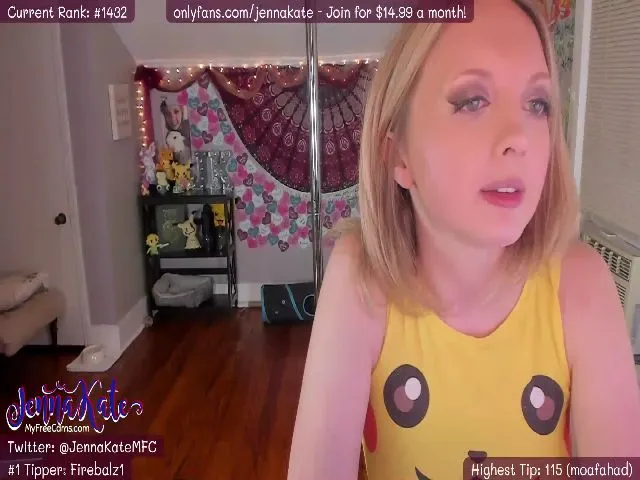 Live sex webcam photo for JennaKate #254036493