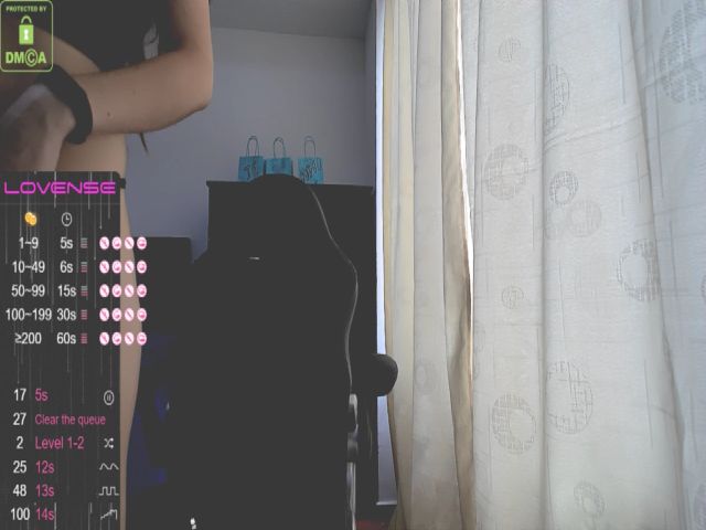 Live sex webcam photo for Lunadoll1 #257010326