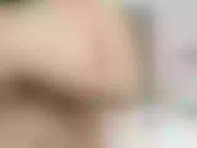 Live sex webcam photo for AvyGoldman #246051906