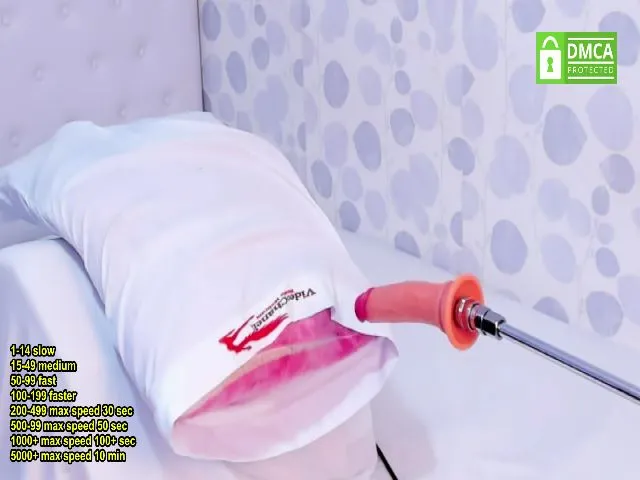 Live sex webcam photo for sammy_liz #264873211