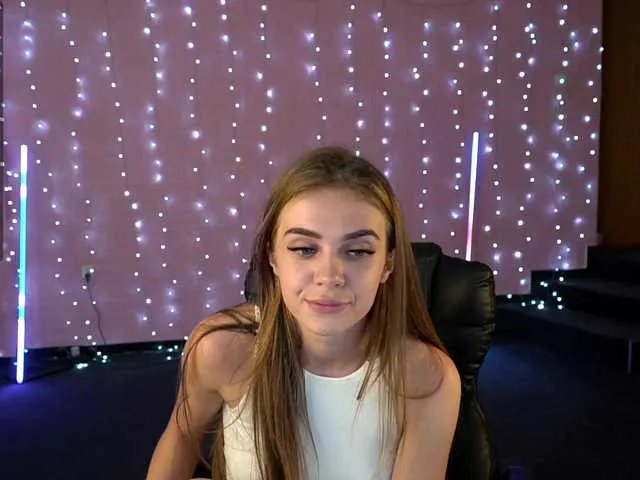 Live sex webcam photo for Anabelka054 #249655083