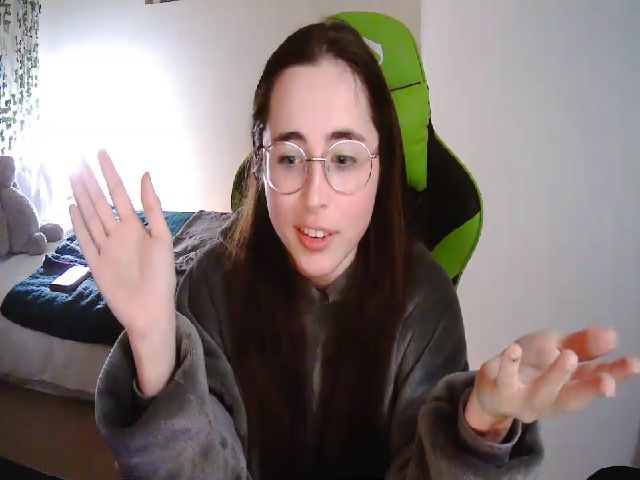 Live sex webcam photo for Sarah_Lily #255613287