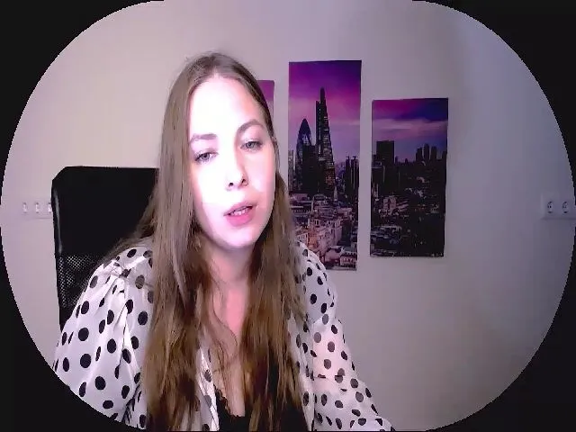 Live sex webcam photo for MollyMey #263311229