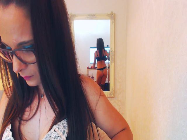 Live sex webcam photo for AlishaPacari #260937090