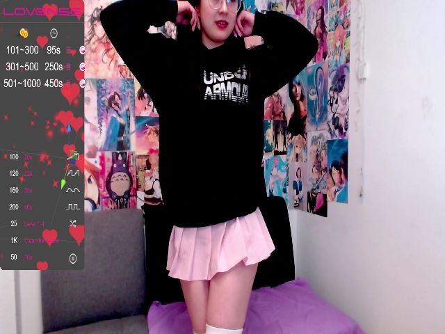 Live sex webcam photo for Charlotte_3x #254159909