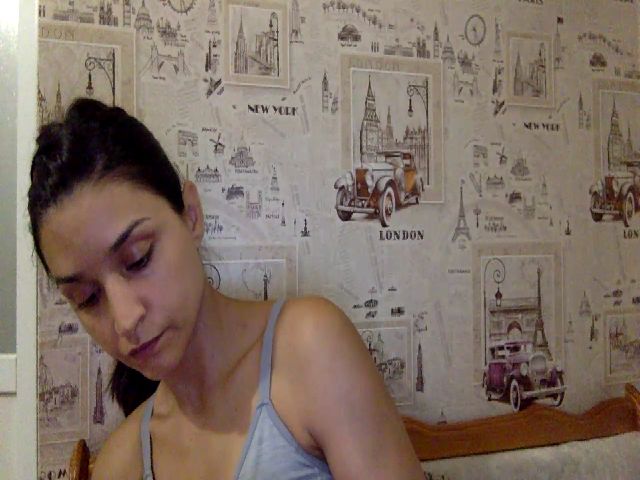 Live sex webcam photo for JolyBoss #262792957