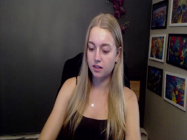 Live sex webcam photo for LUSTerica #253017642