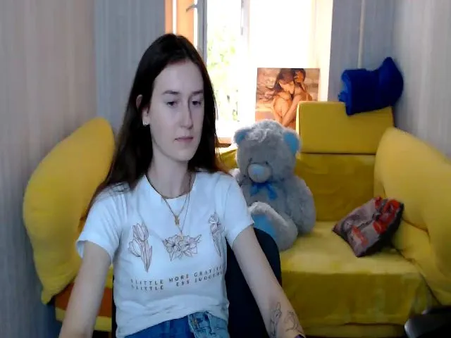 Live sex webcam photo for Honey_dream #261321893