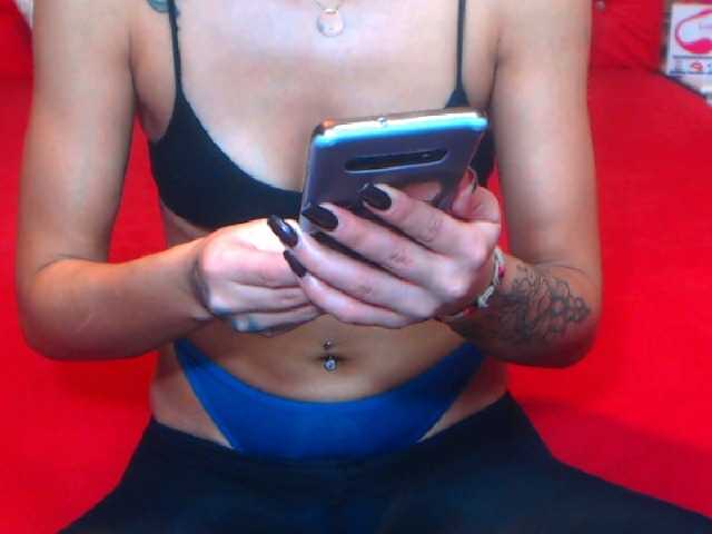 Live sex webcam photo for TastyShow #240999314