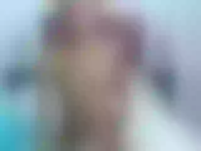 Live sex webcam photo for mackenzie- #241145911