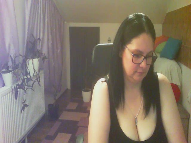 Live sex webcam photo for boosty4you #252306350