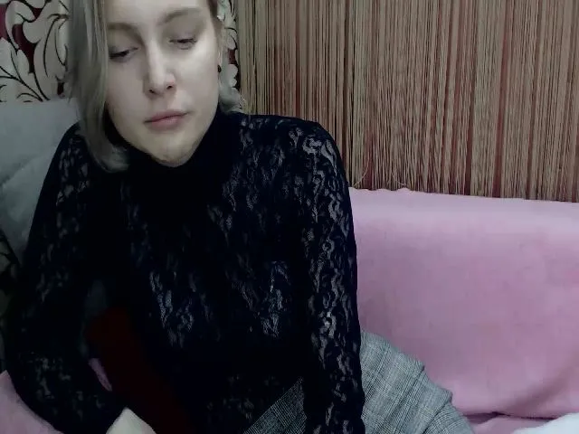 Live sex webcam photo for NoNameGirle #255526184