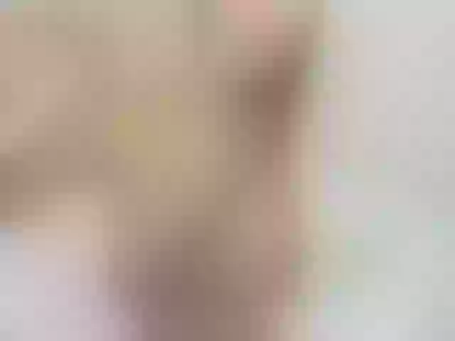 Live sex webcam photo for Candy_teen_ #255529773