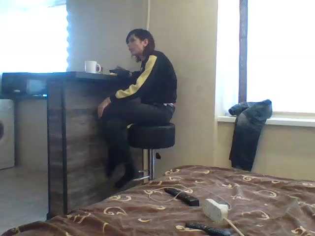 Live sex webcam photo for DirtyUp #240969658