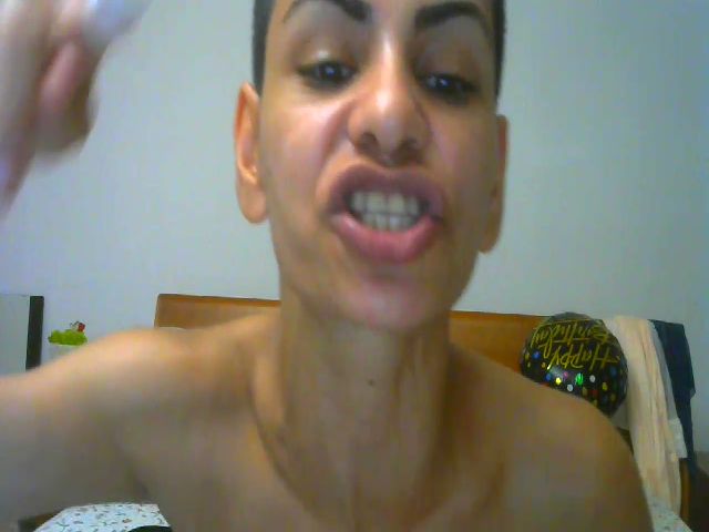 Live sex webcam photo for SONYABRUNETTE #264432679