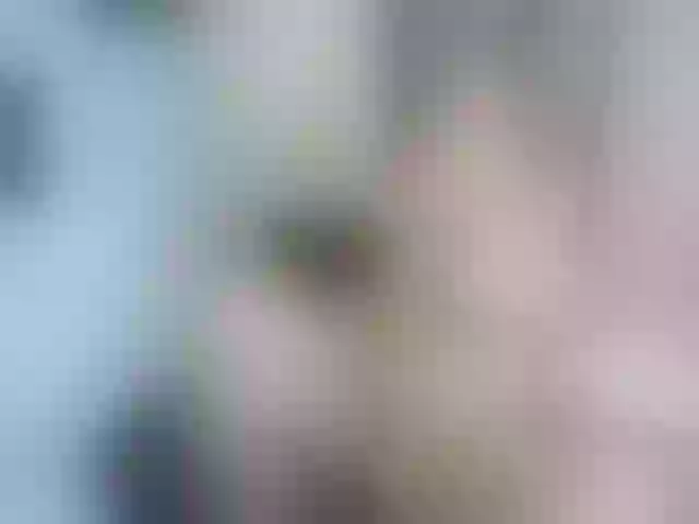 Live sex webcam photo for IndianMama #258792677