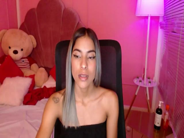Live sex webcam photo for Diane_sinn #256104696