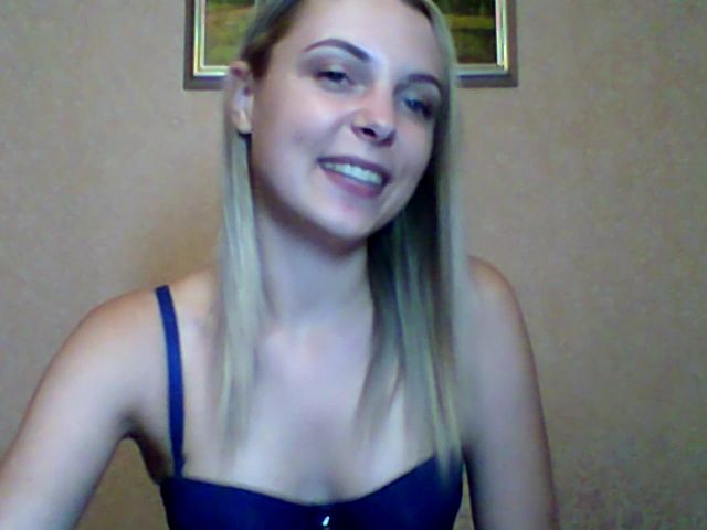Live sex webcam photo for BreeAngel #258838682