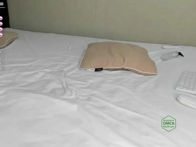 Live sex webcam photo for Fejlove #264427444
