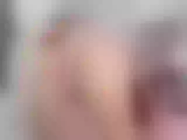 Live sex webcam photo for LuisaBaker #262627216