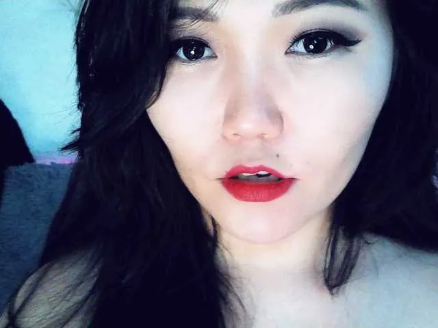 Live sex webcam photo for Ioshiko #252492316