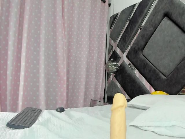 Live sex webcam photo for Violeta_aroca #287856010