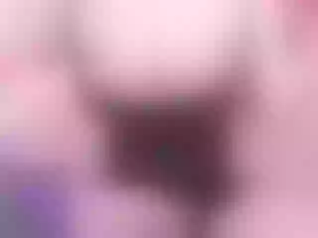 Live sex webcam photo for Katrinaa_ #253028909