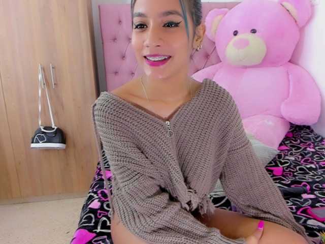 Live sex webcam photo for AsdeilyLover #254119394