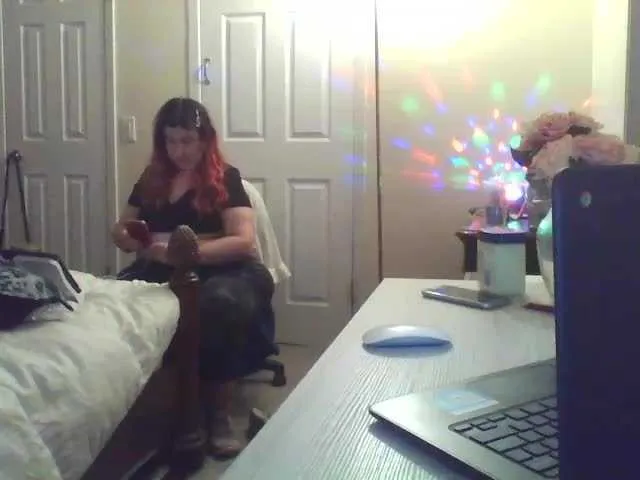 Live sex webcam photo for Italya1966 #240930810