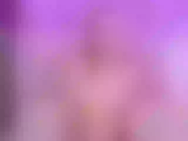 Live sex webcam photo for LanaLoy #256364015