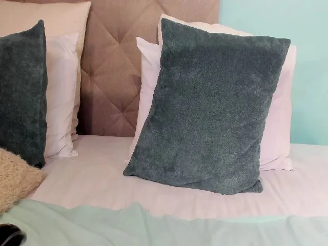 Live sex webcam photo for circenmilen #265452939