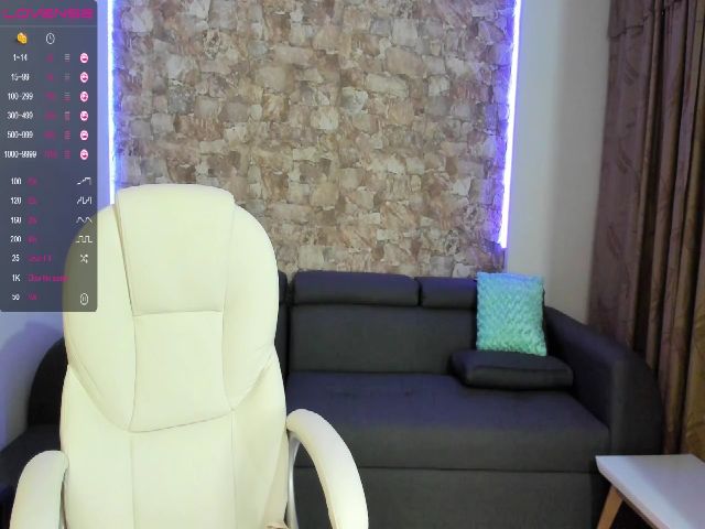 Live sex webcam photo for Lucie_sins #265375603