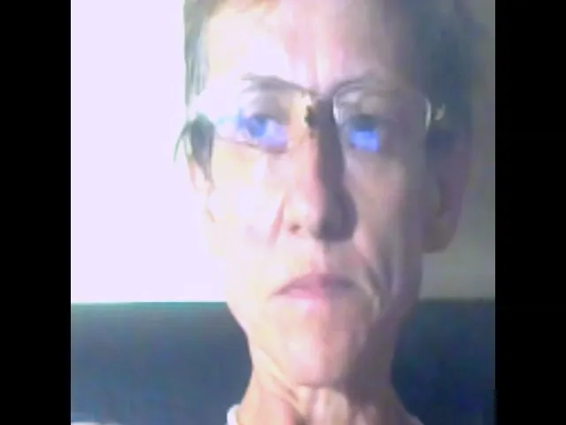 Live sex webcam photo for Sexygeny #253412923