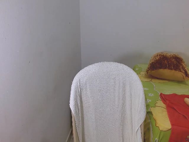 Live sex webcam photo for SweetxLoren #260306265