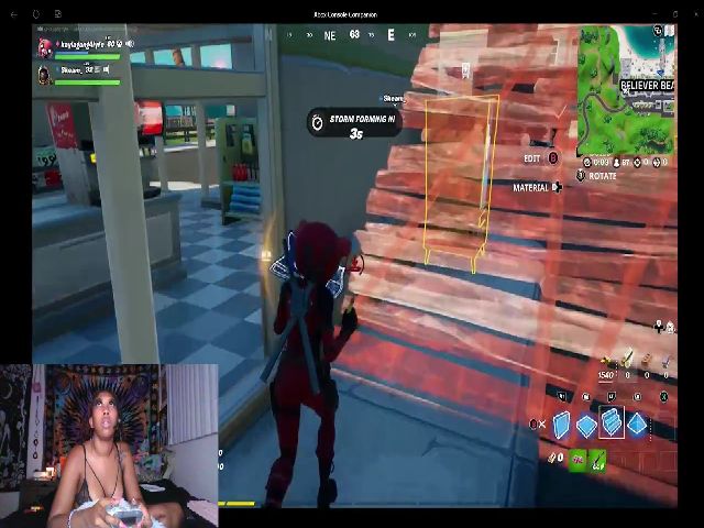 Live sex webcam photo for hennyhoneypot #259905186