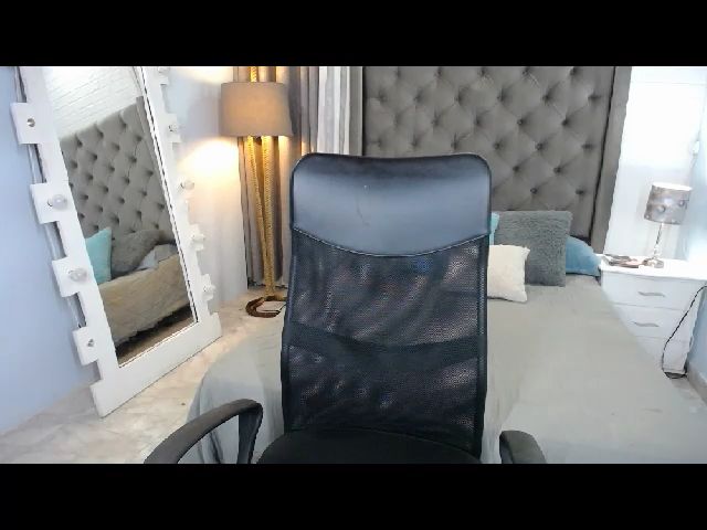 Live sex webcam photo for Paolu #254030766