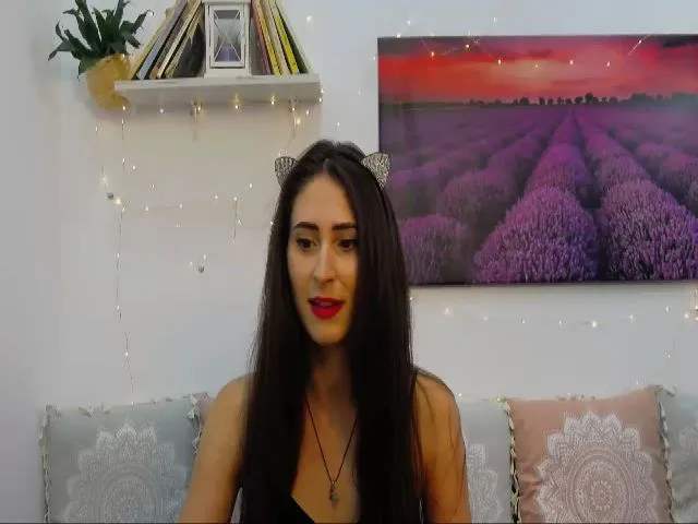 Live sex webcam photo for MaraW #263748878