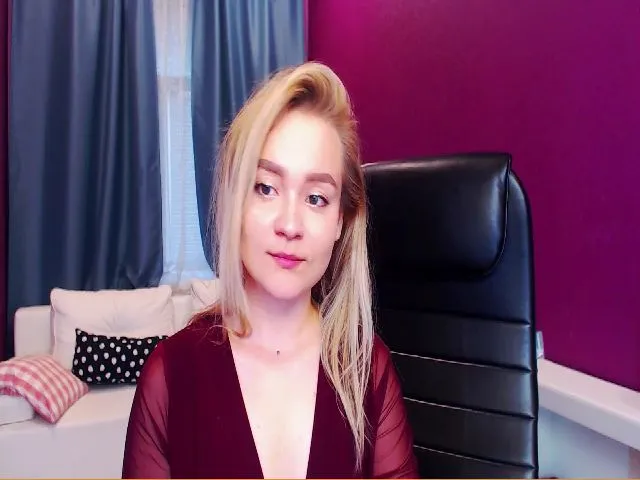 Live sex webcam photo for Kara_Smith #260389906