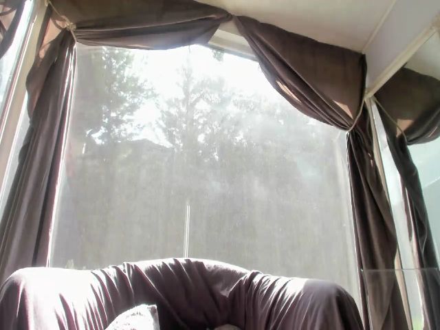 Live sex webcam photo for BlondeKhloe #264780686