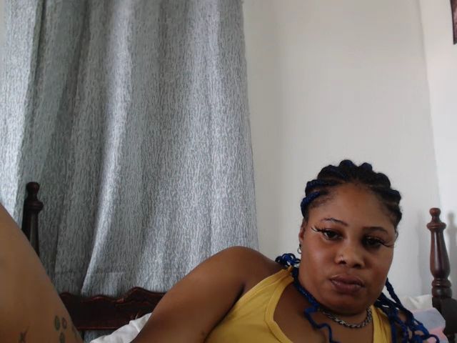 Live sex webcam photo for fatassjasmine #263793603