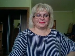 Live sex webcam photo for LOLA88888 #240543847