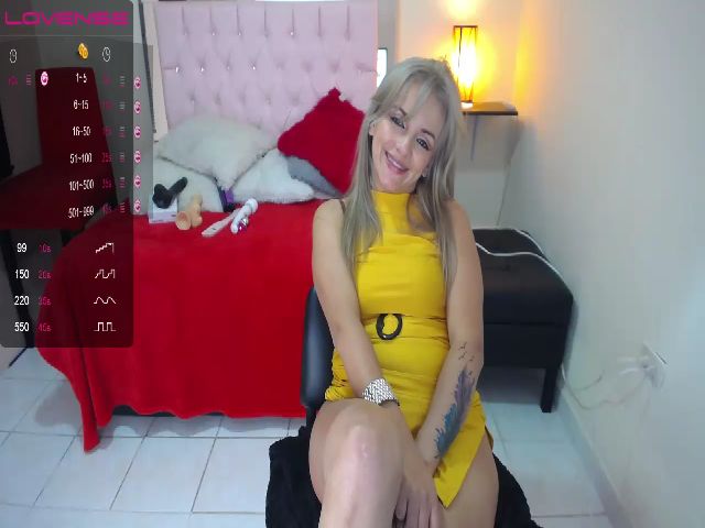 Live sex webcam photo for LESLY_LAURA #255374986