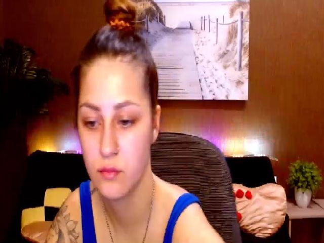 Live sex webcam photo for MsDream_ #255391976