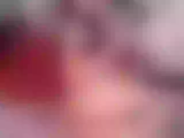 Live sex webcam photo for Mia-4u #241432255