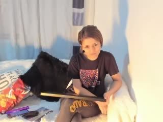 Live sex webcam photo for EllaRose29 #240848553