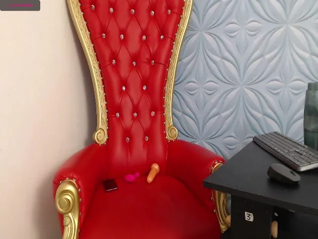 Live sex webcam photo for BlowMommy #259252207