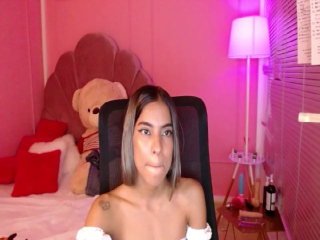 Live sex webcam photo for Diane_sinn #254296340
